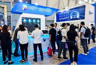 上海AEE展丨鴻利智匯汽車照明產品,以光為引,助力汽車產業智能化發展